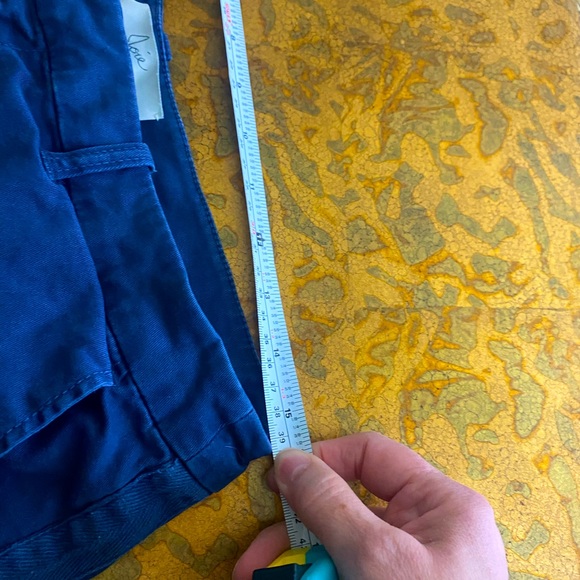 Joie navy shorts size 8 - Picture 4 of 6